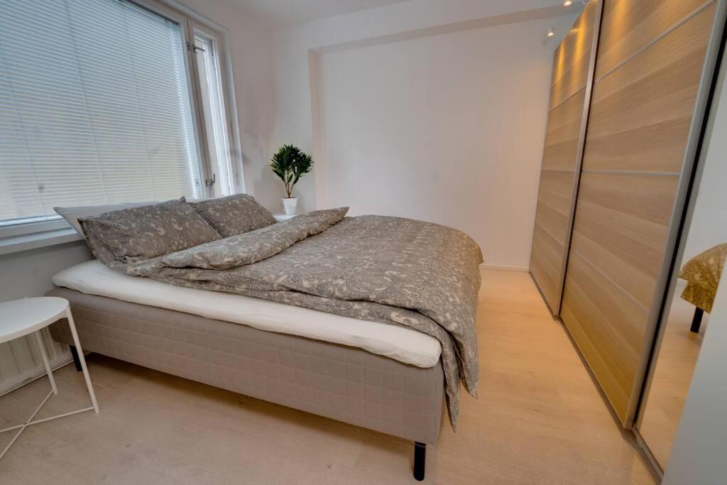 Upea kolmio+sauna parhaalla paikalla!