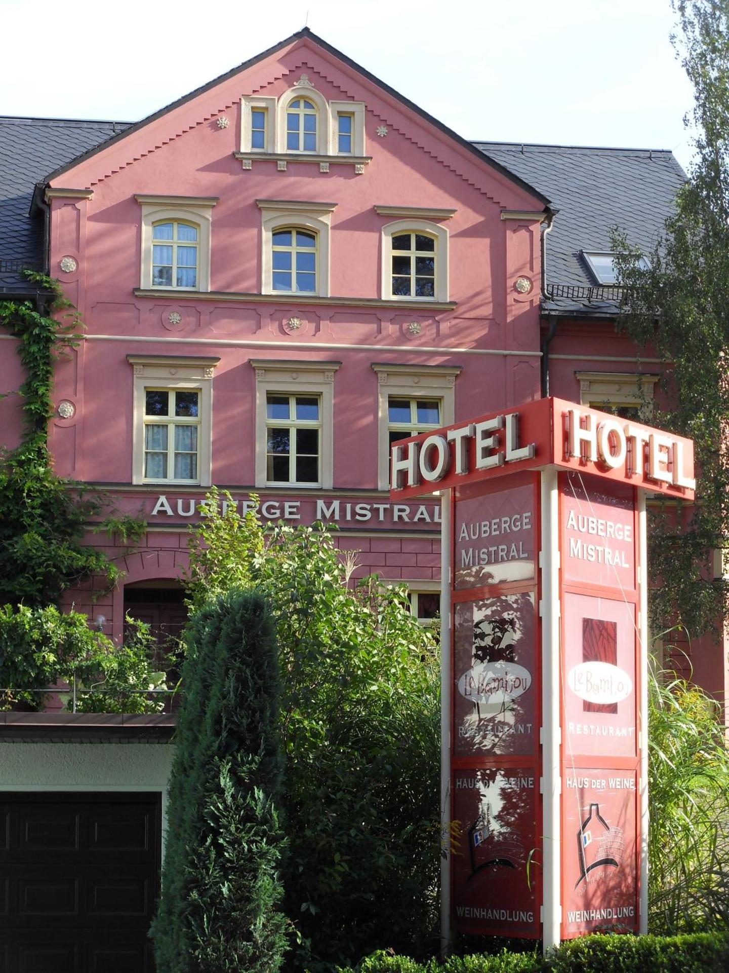 Wein-Hotel Auberge Mistral