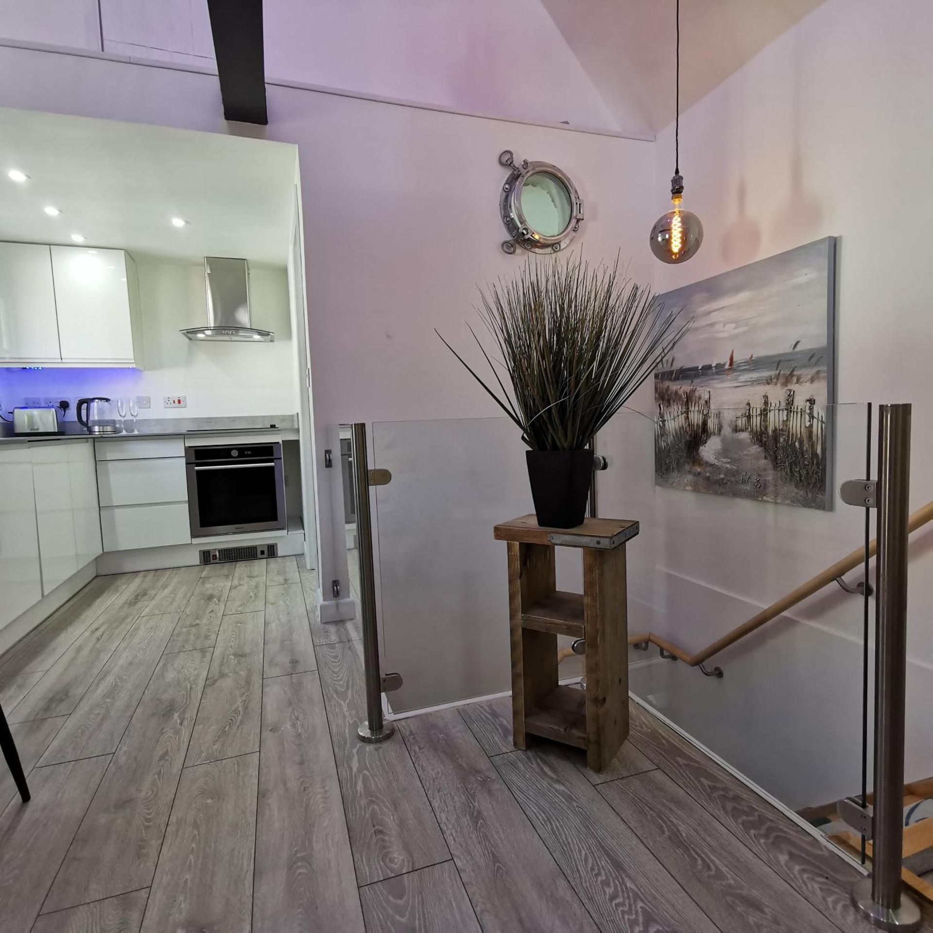 AnchorageWells Lodge, Seaview Apartment