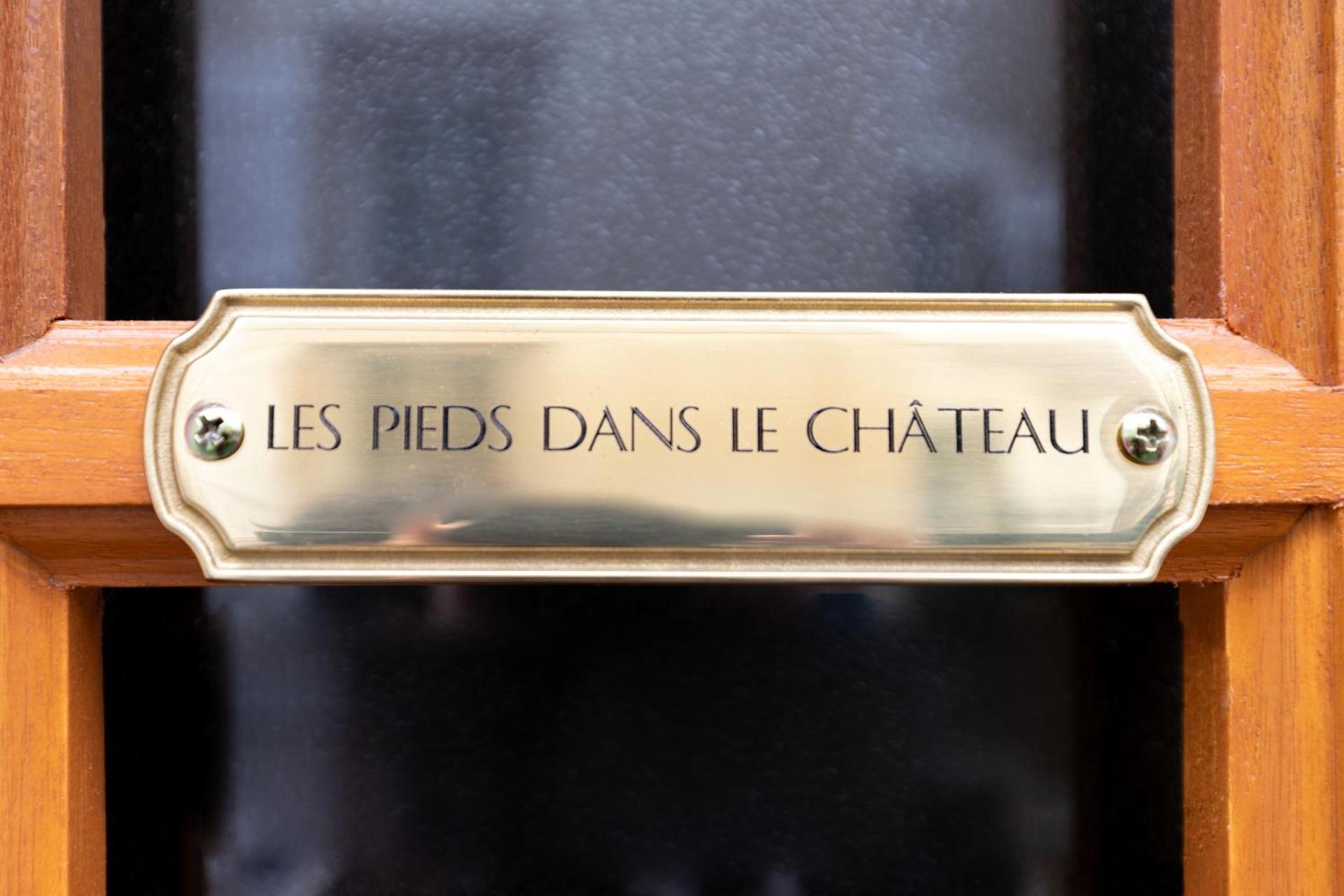 Les pieds dans le Château - Jacuzzi