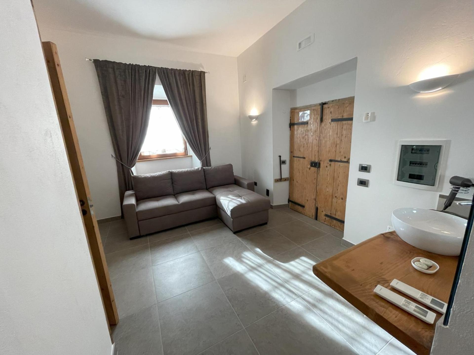 King Suite with Spa Bath