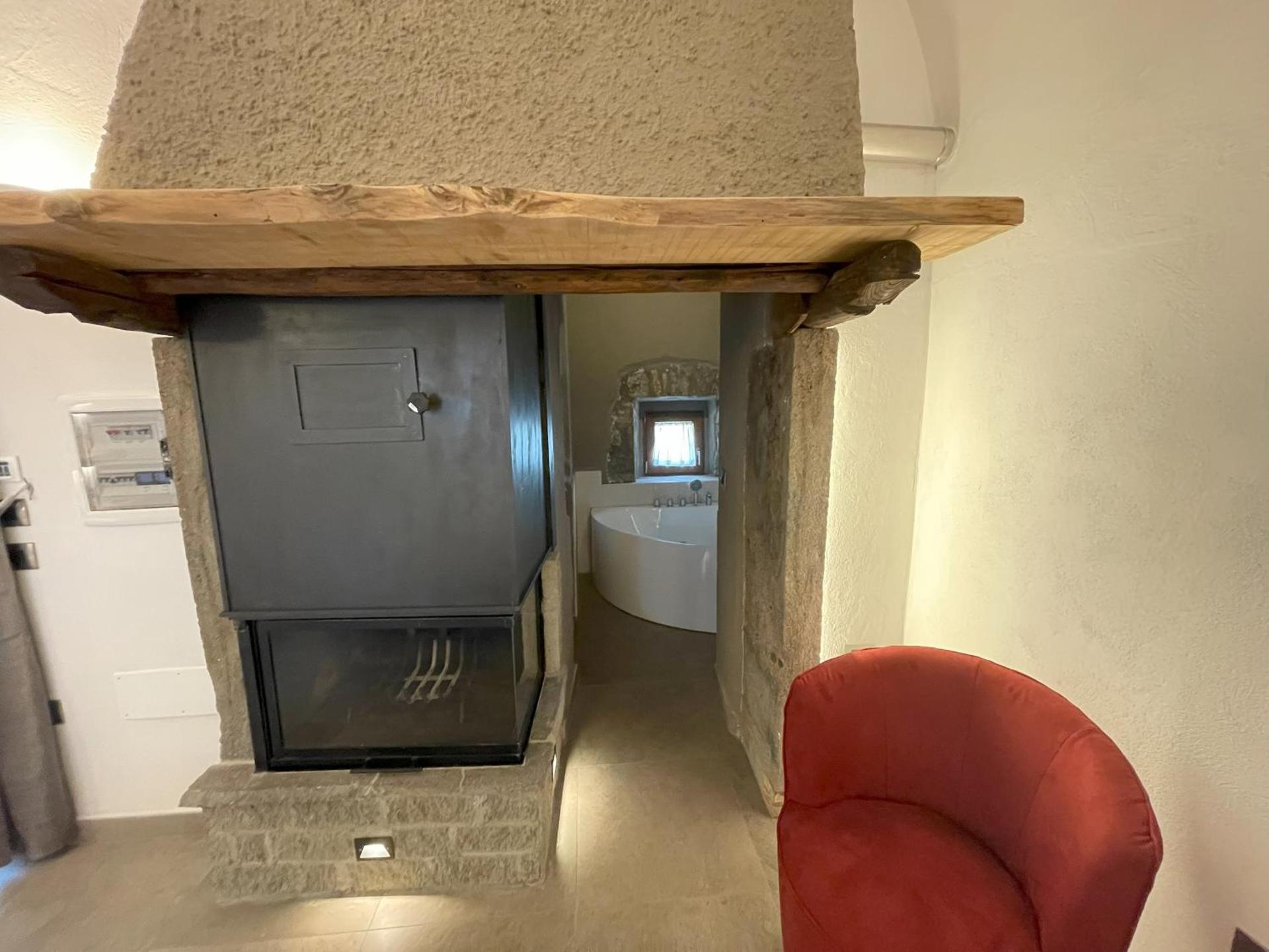 King Room with Spa Bath