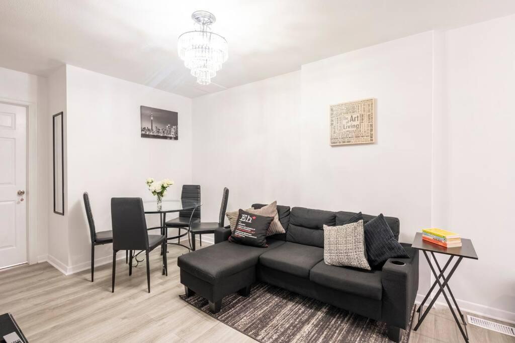 Harmony Home Near University of Waterloo