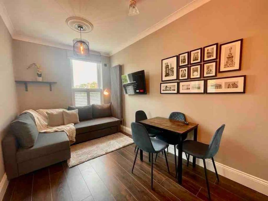 Lovely 1 Bed flat close to city centre