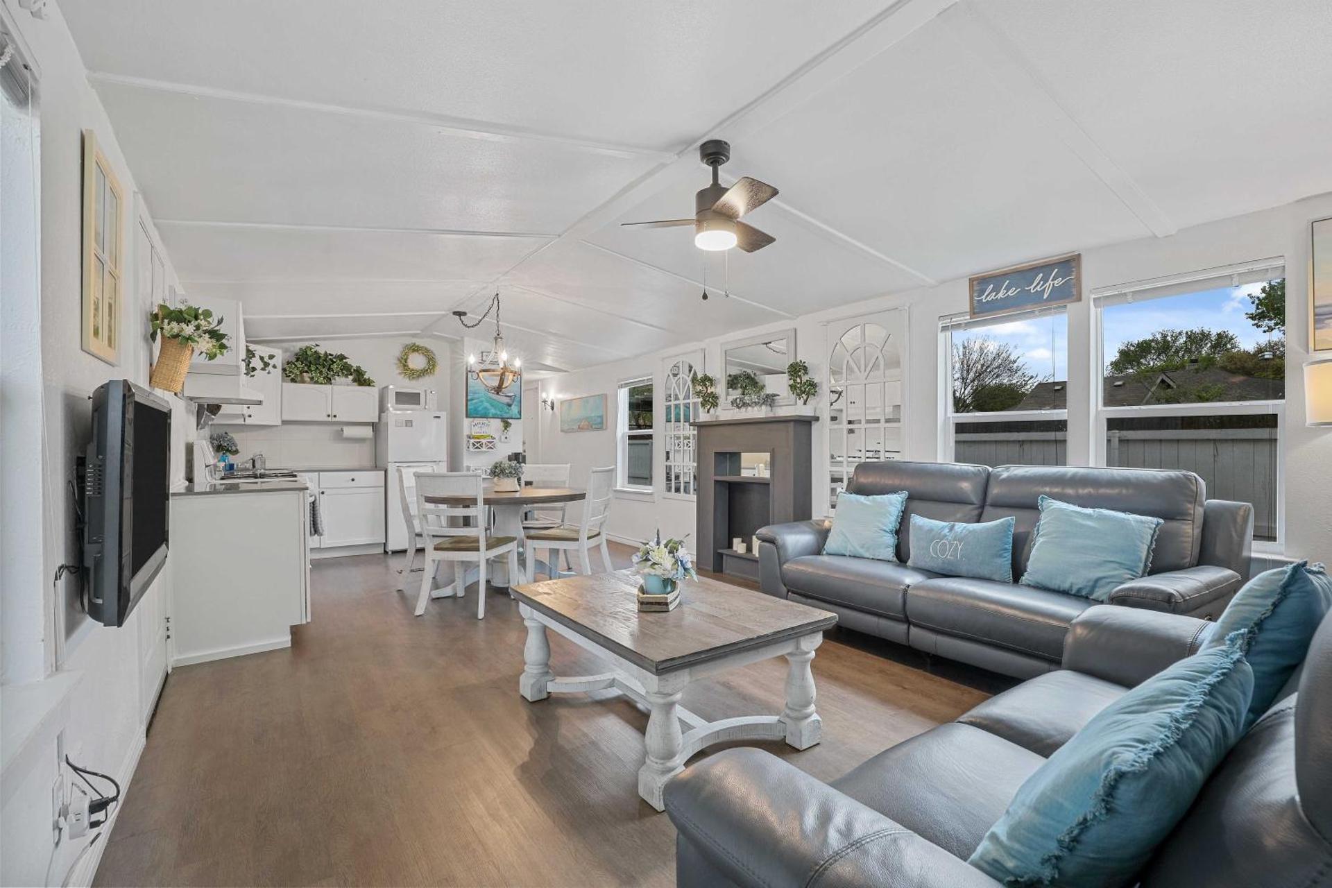 Boat and Fish on Lewisville Lake Pet-Friendly Haven