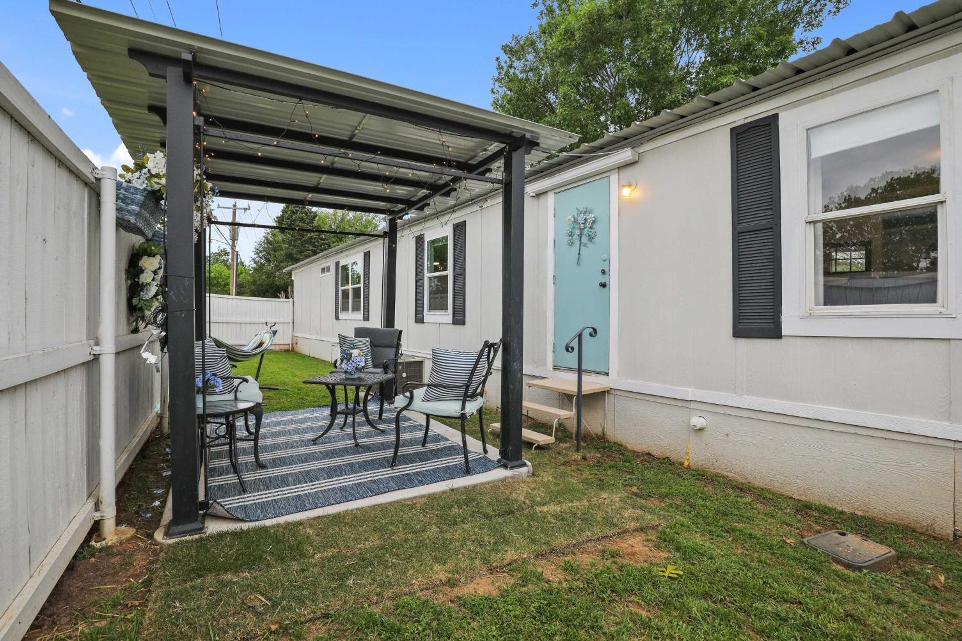 Boat and Fish on Lewisville Lake Pet-Friendly Haven