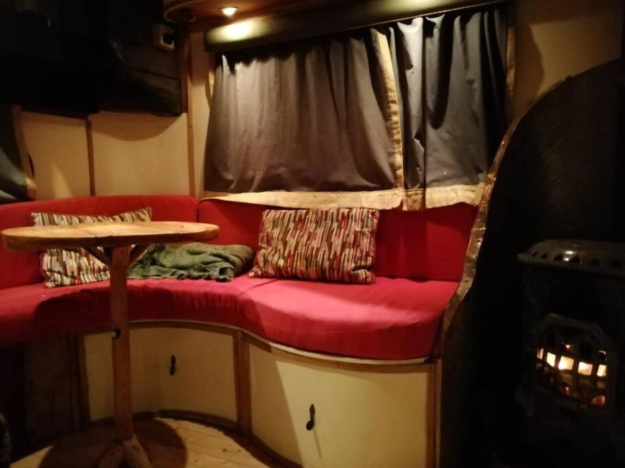 Truck & Pod creative nature retreat.