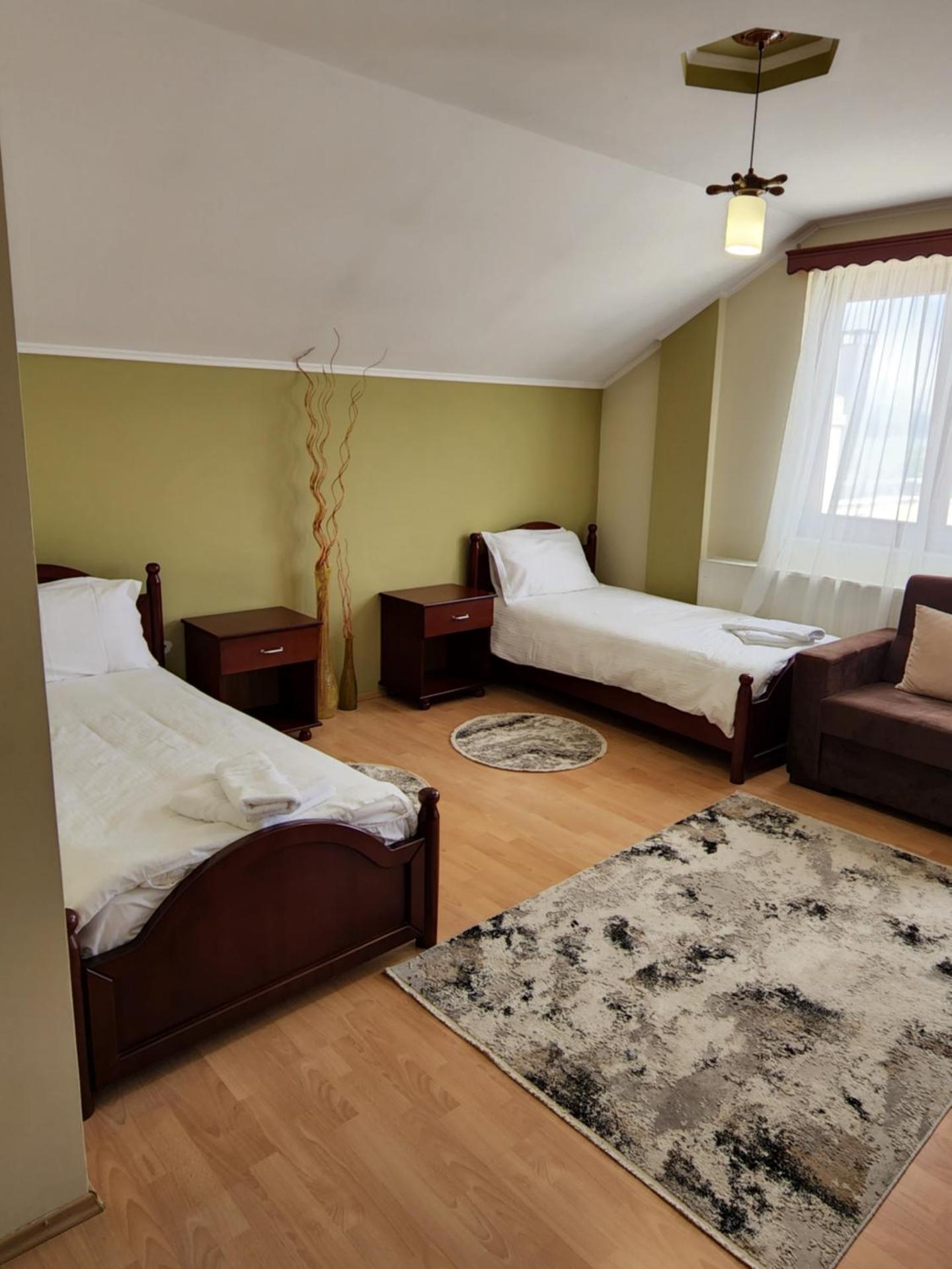 Suite with Lake View