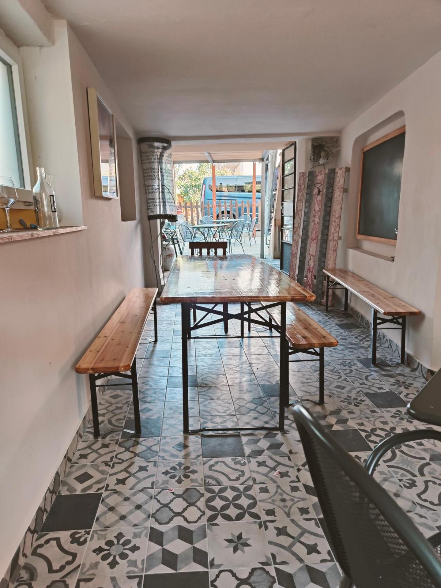 Communal lounge/ TV room