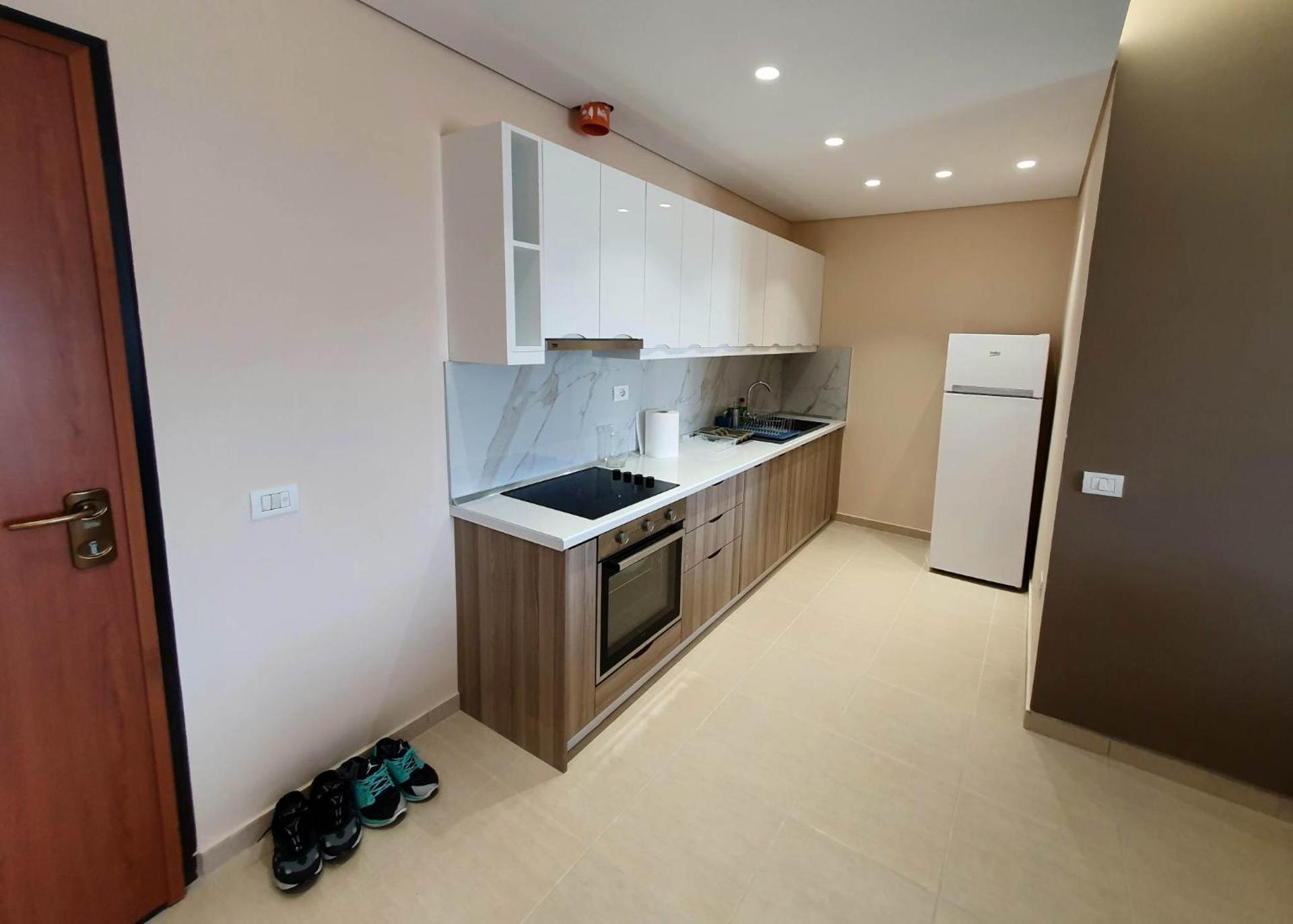 Mountain Meets Sea-Spectacular View in Orikum Apartment