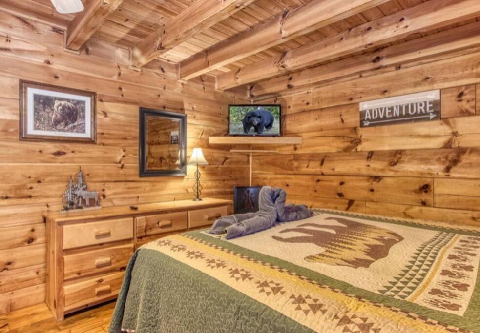 Lazy Bear Cabin