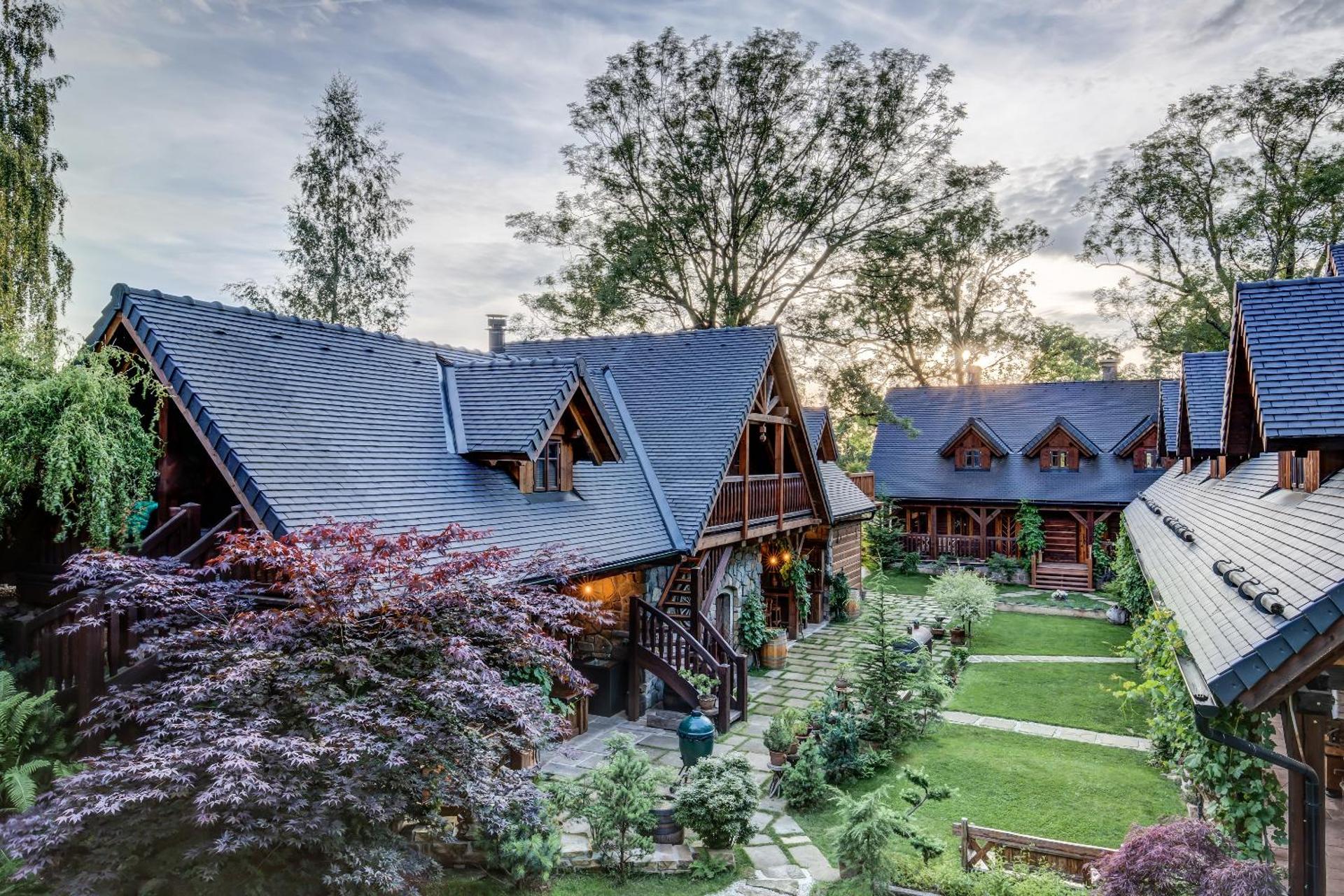 Inner courtyard view