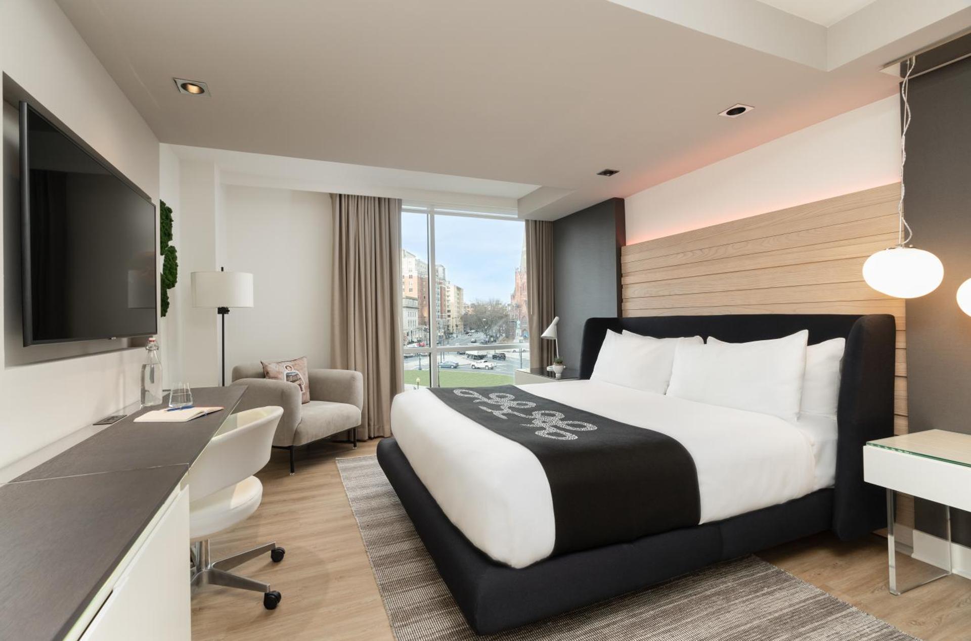 Photo of the whole room