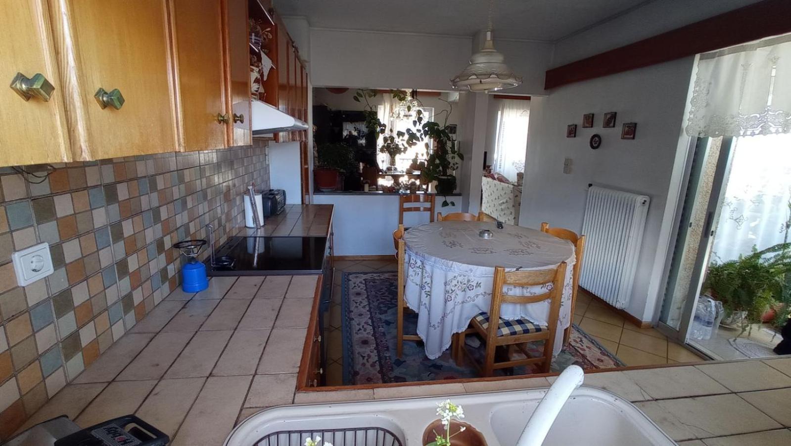 Διαμέρισμα τριών υπνοδωμάτιων.