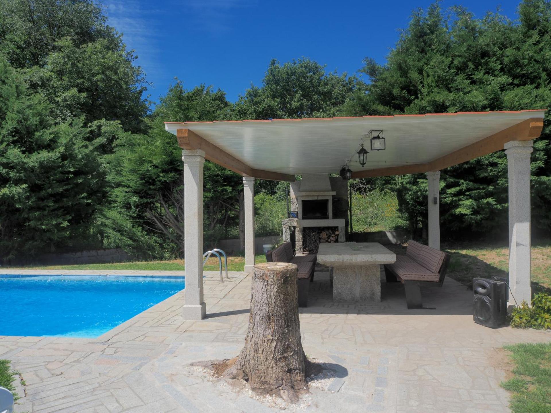 Espectacular Casa con Piscina en Allariz