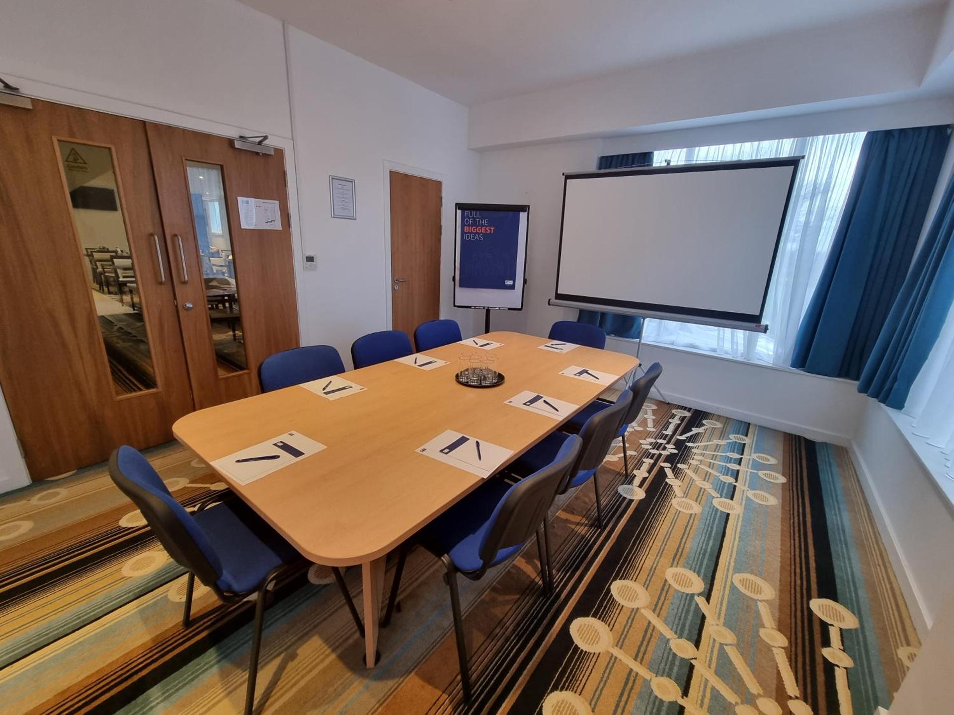 Meeting/conference room