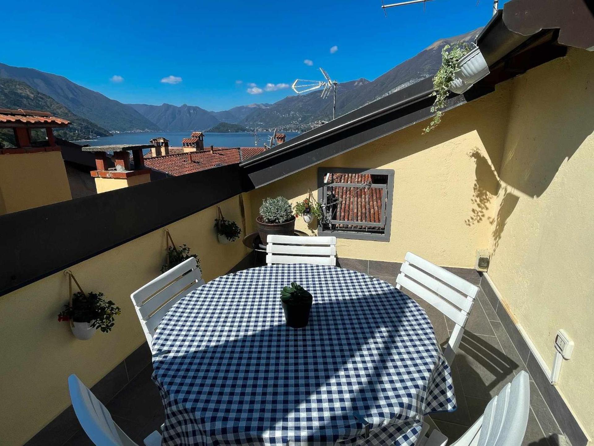 Skyway apartment with private lake view terrace