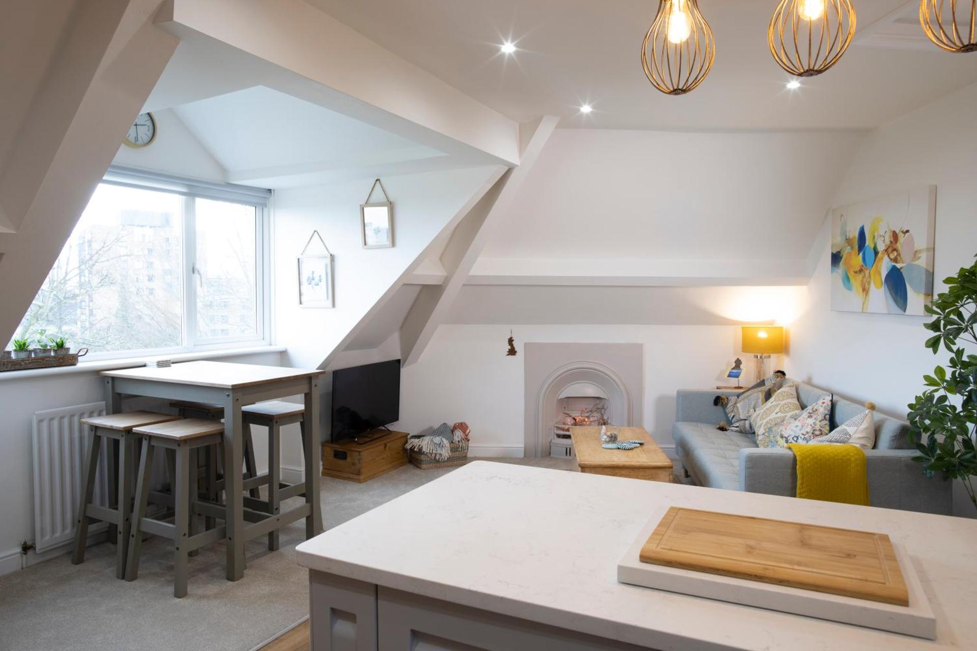 Moor View Apartment, near city centre and stadium