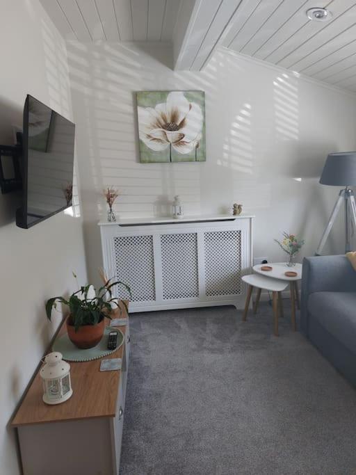 The Squirrels- Alresford, Essex