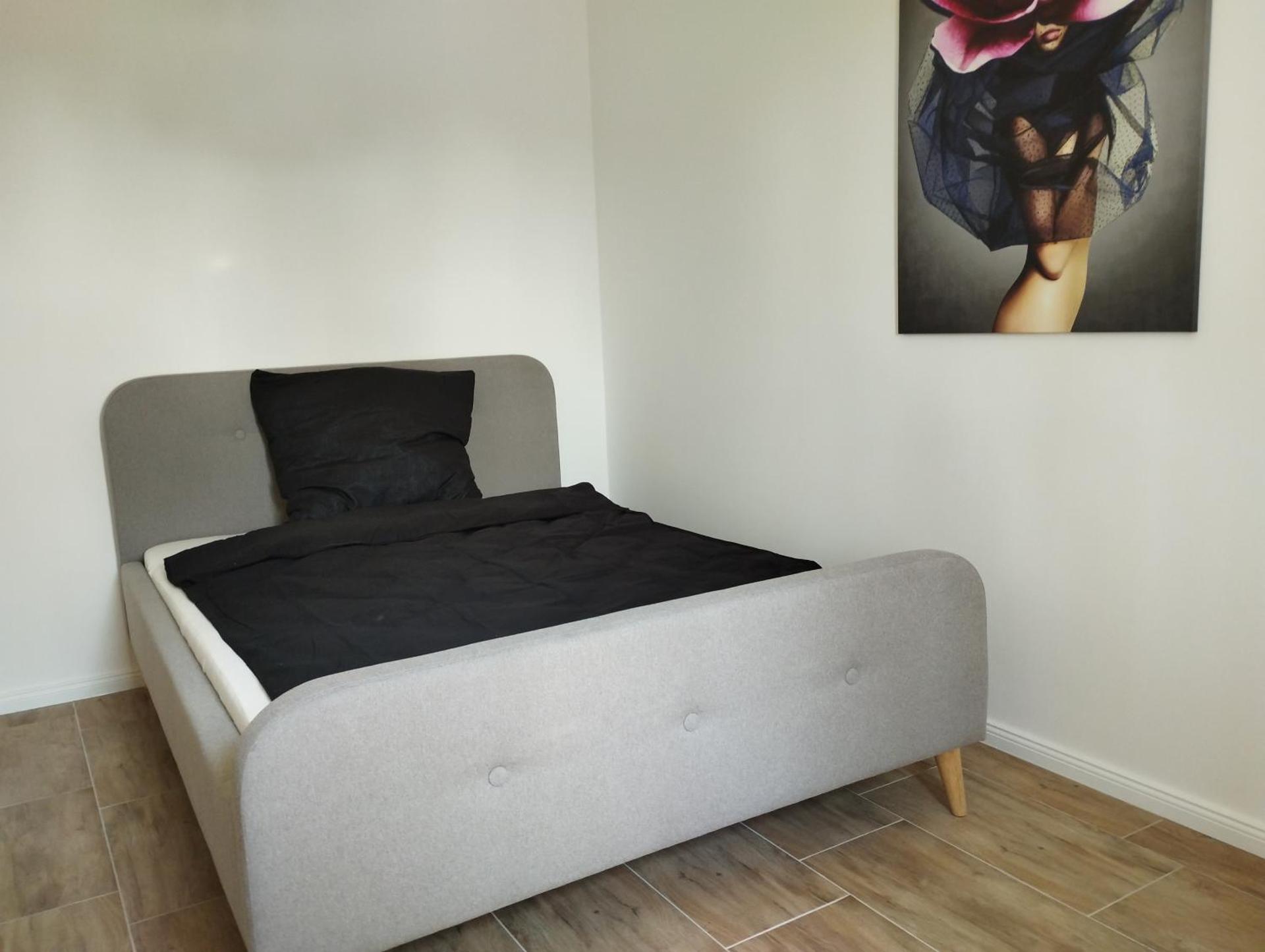 Standard Double Room with Shared Bathroom