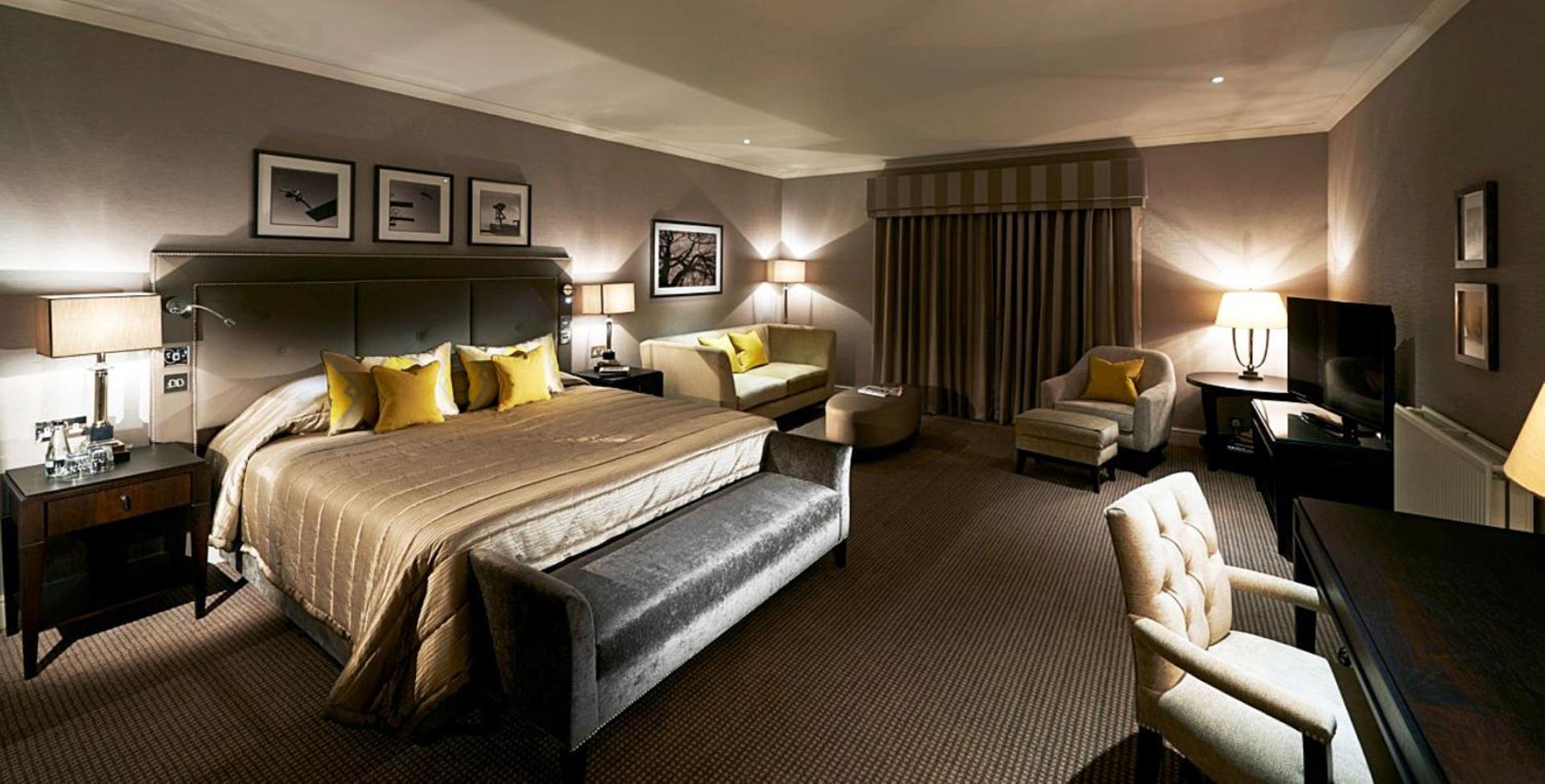 Foxhills Club & Resort