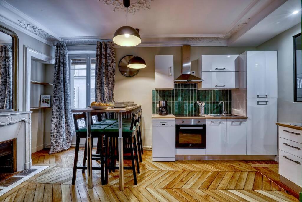 [65m2]Luxury 2 bdr - Eiffel Tower