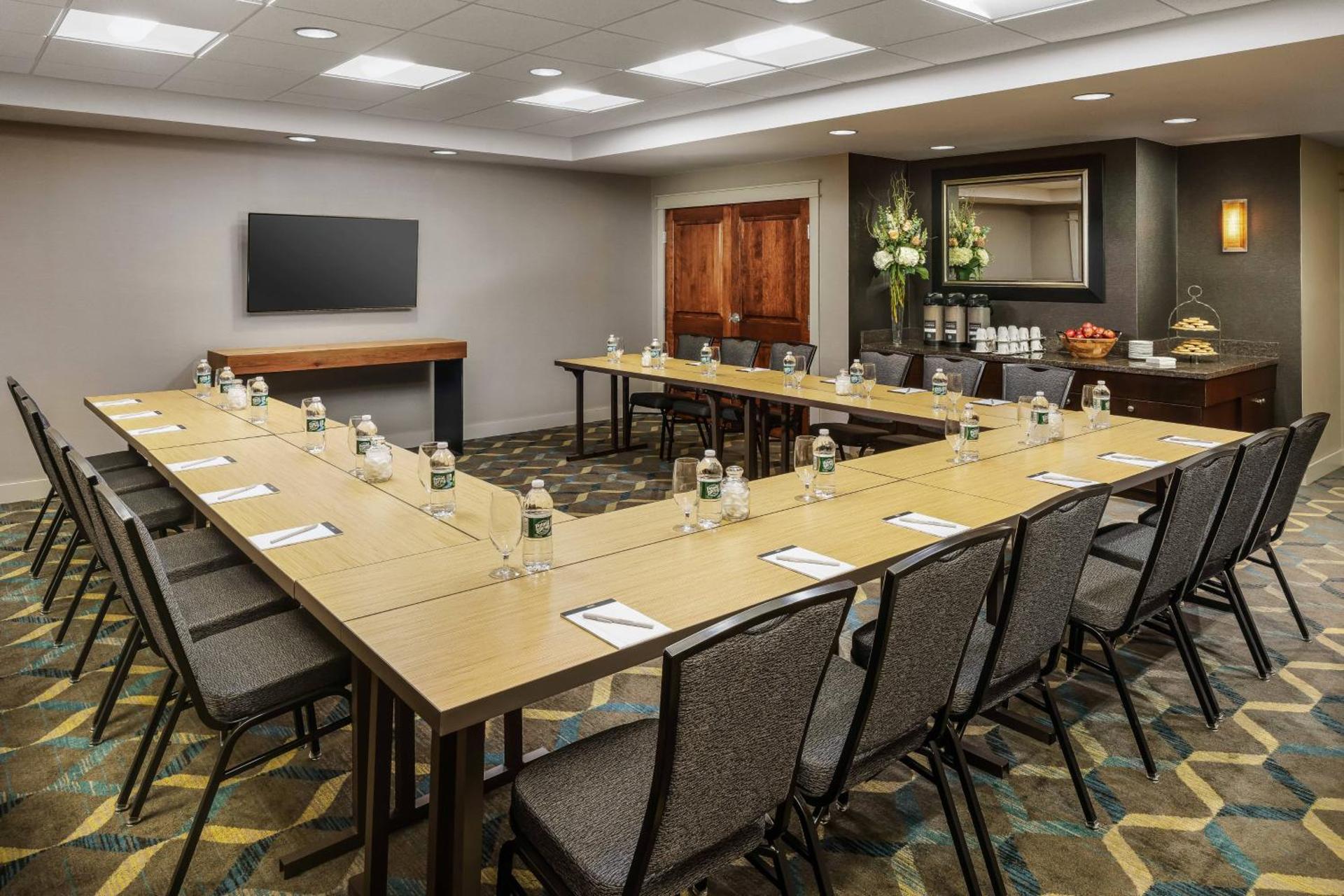 Meeting/conference room