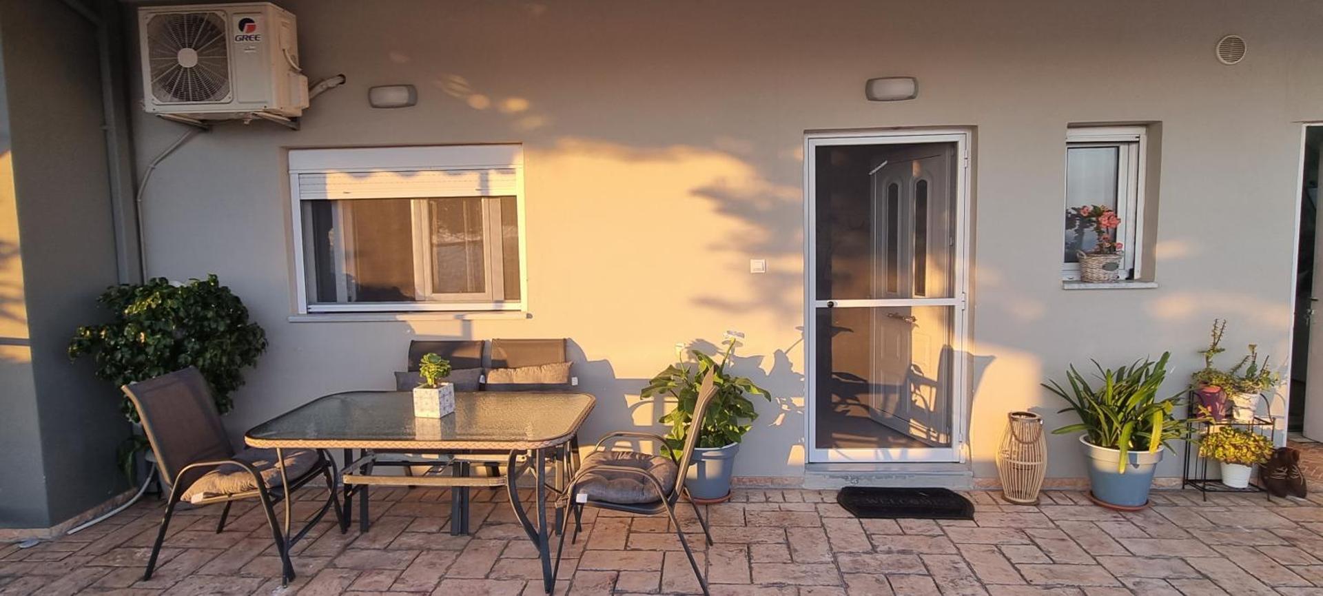 Voulitsa's Apartment