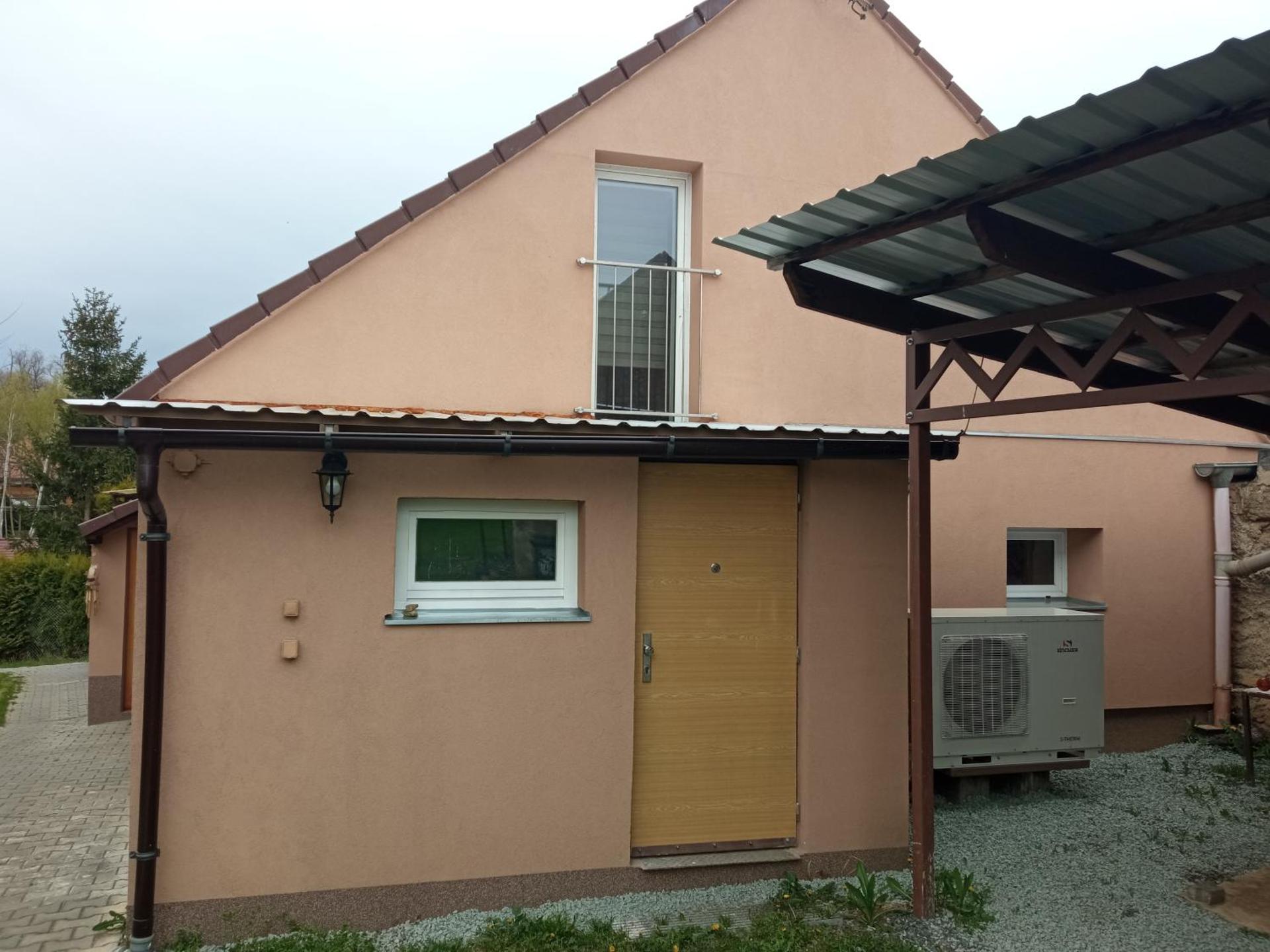 Celý rodinný dům na venkově