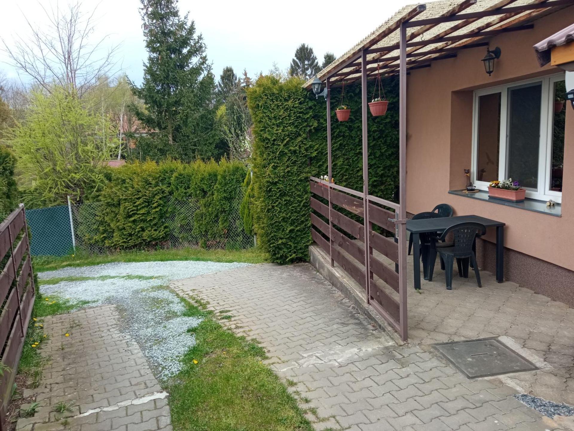 Celý rodinný dům na venkově