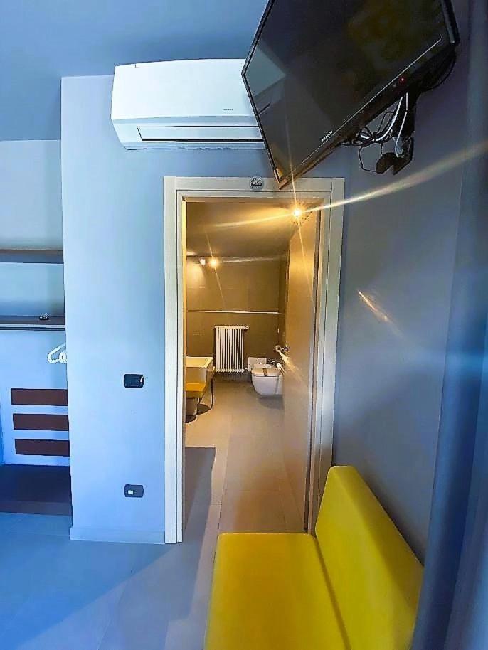 Deluxe Double or Twin Room with Lake View