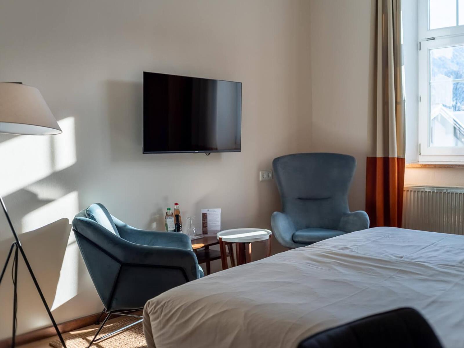 Photo of the whole room