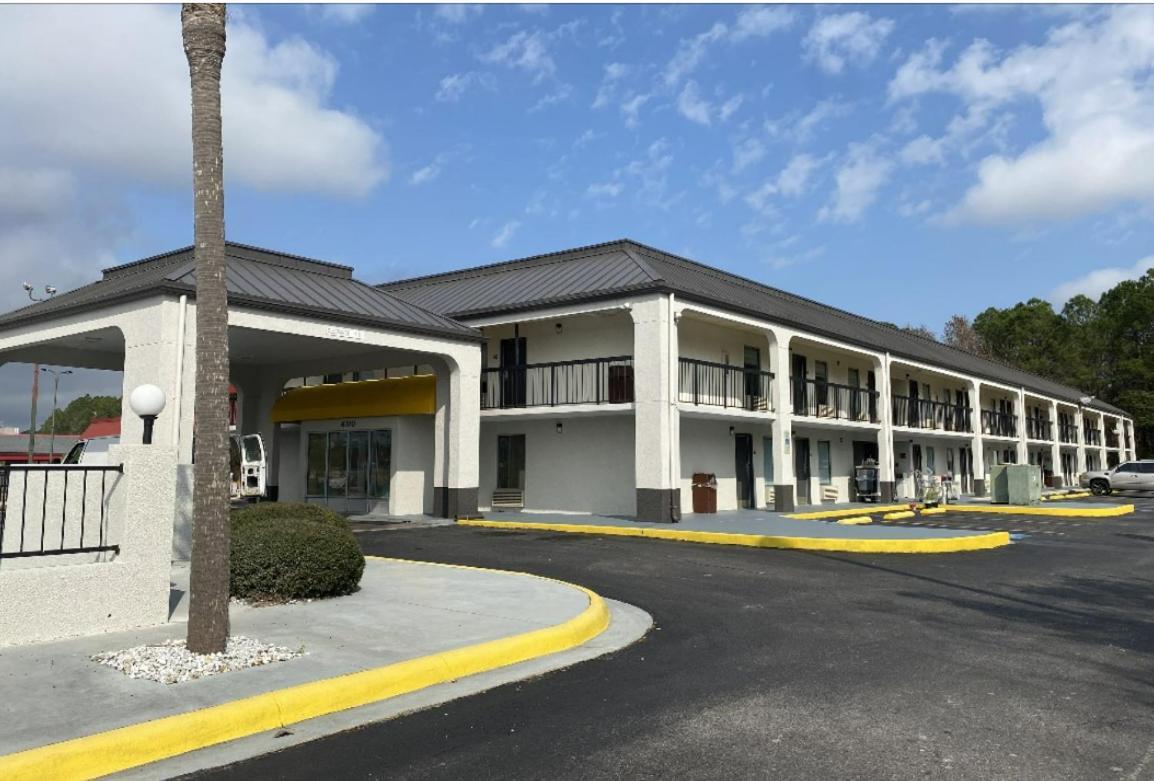 Days Inn by Wyndham Moss Point Pascagoula