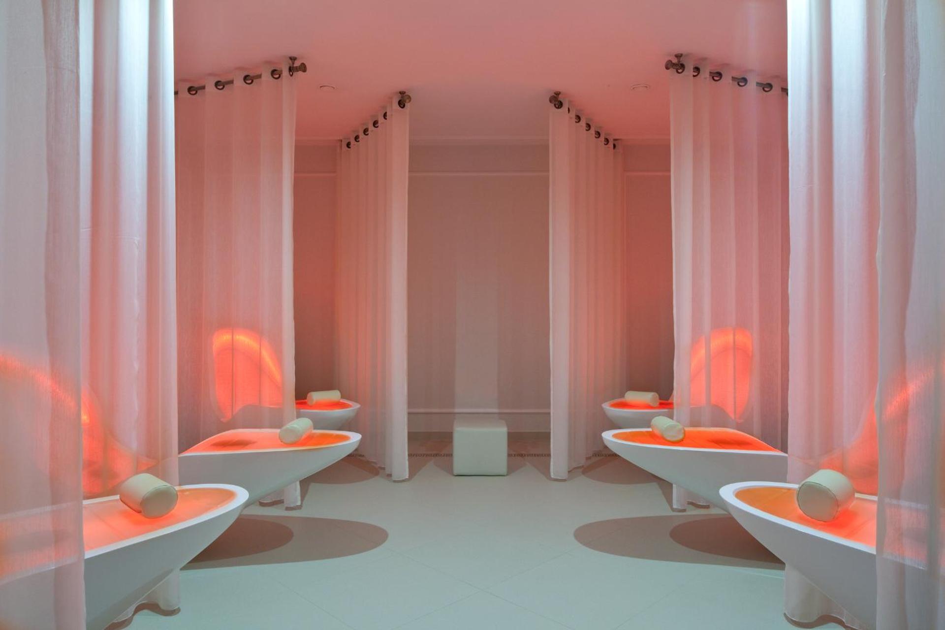 Spa and wellness centre/facilities