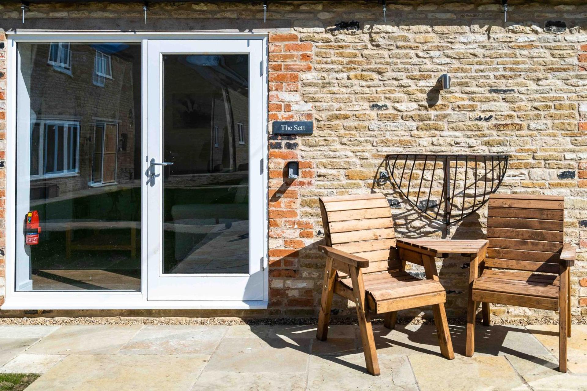 Fletland Mill and Holiday Hamlet - 18th century watermill, in stunning location near Stamford