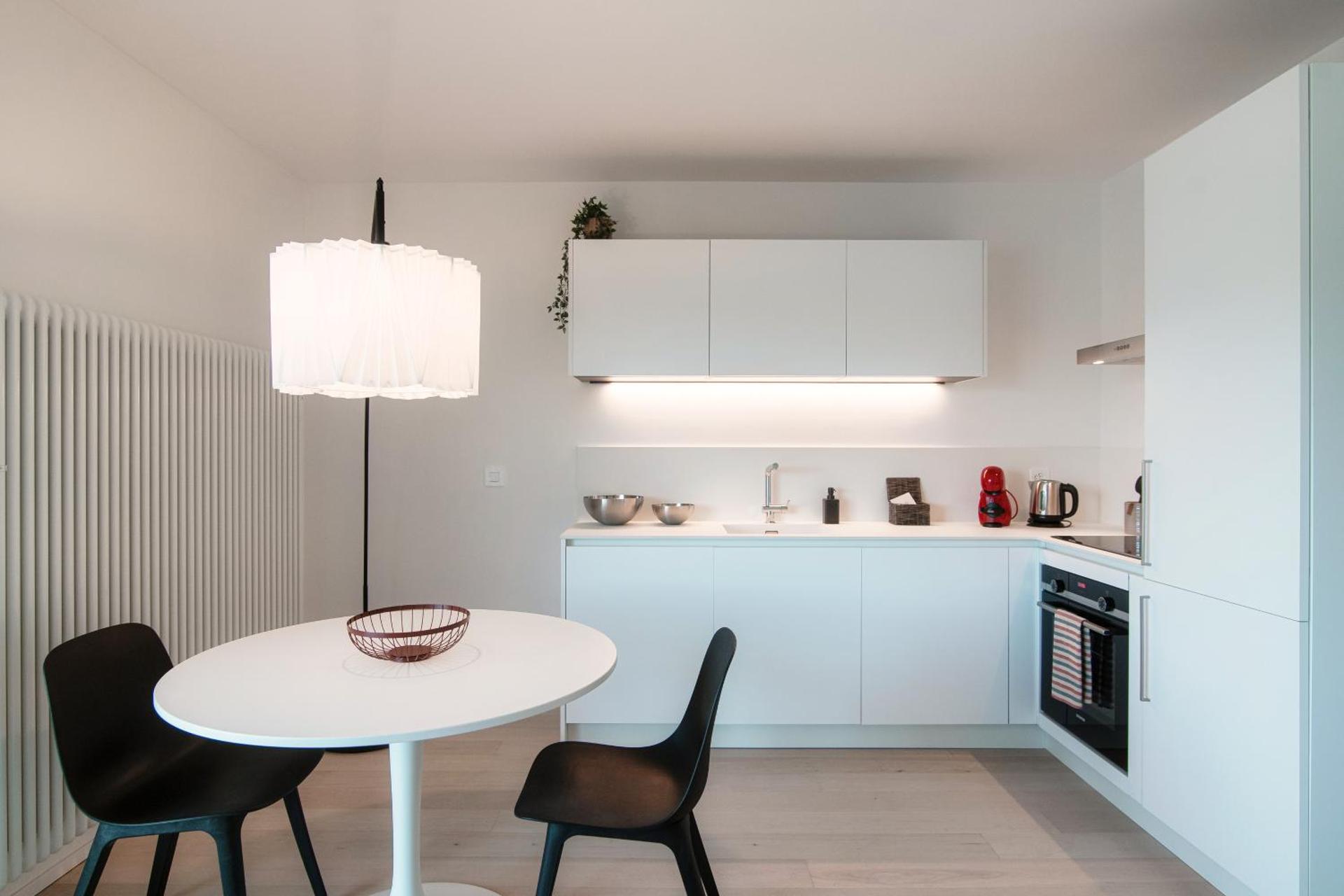 La Palma 1 by Quokka 360 - modern panoramic lake view flat