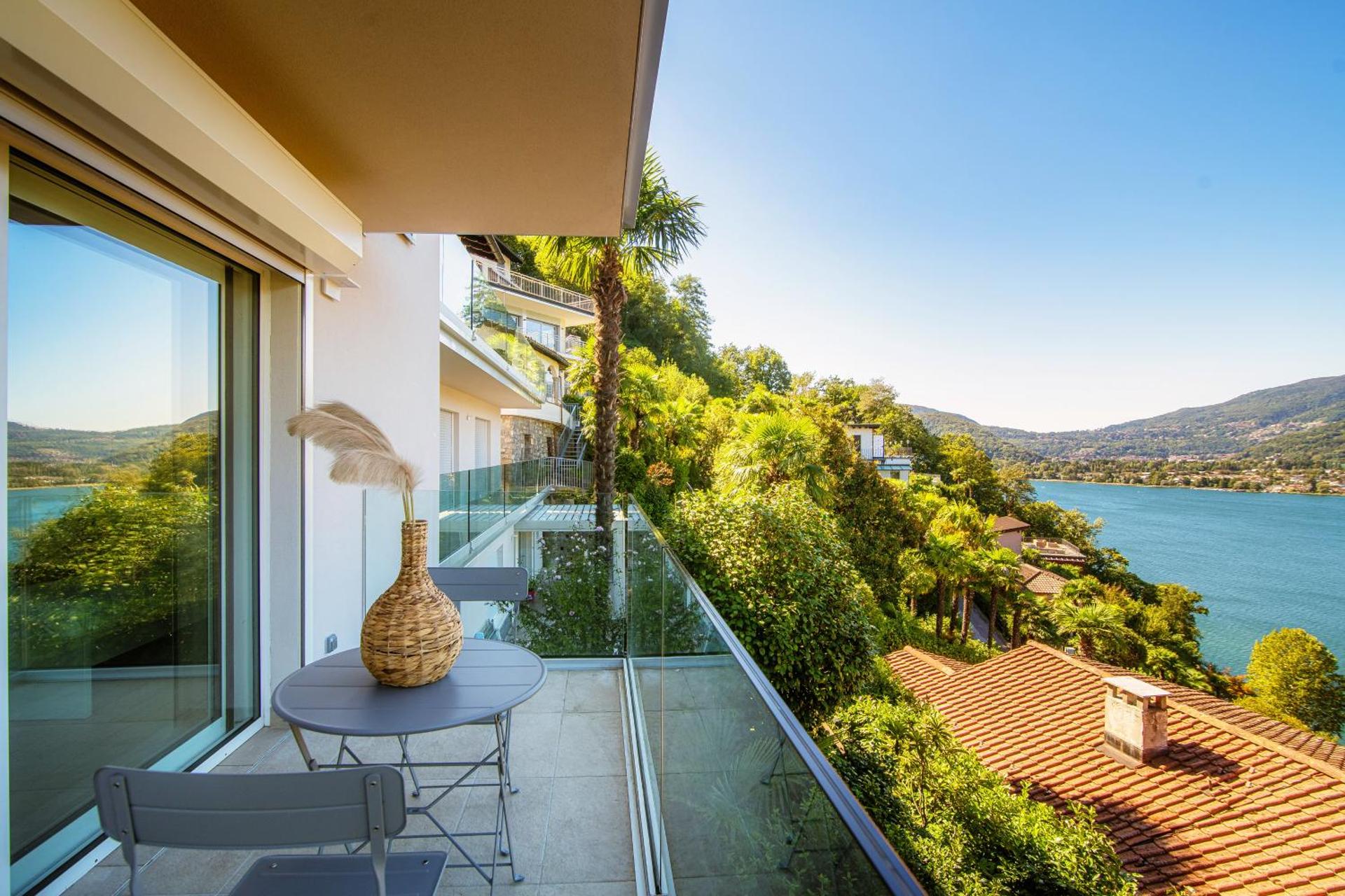 La Palma 1 by Quokka 360 - modern panoramic lake view flat