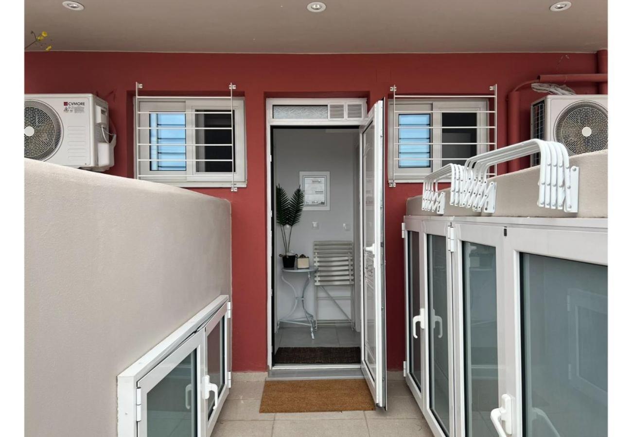 Mella Roa - Amar studio