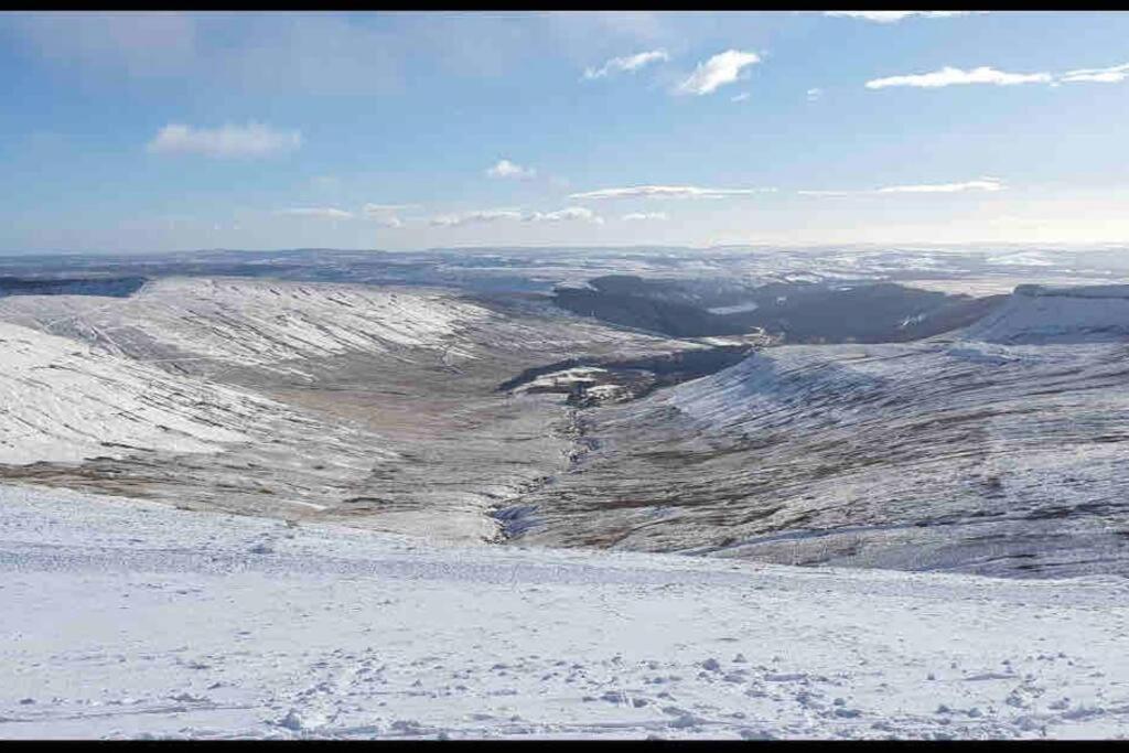 Cottage,Cinema Room,Log Burner