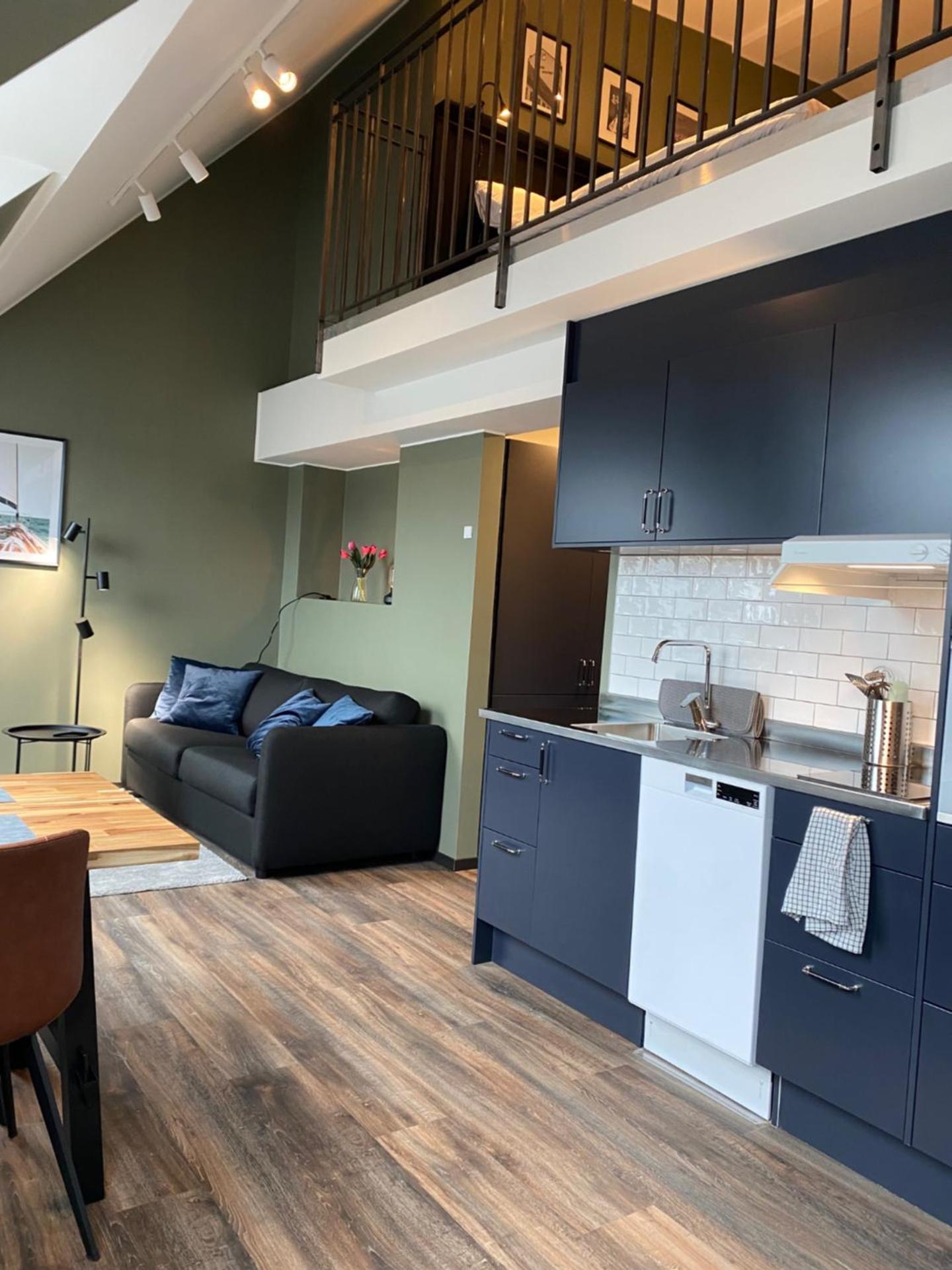 Kitchen or kitchenette