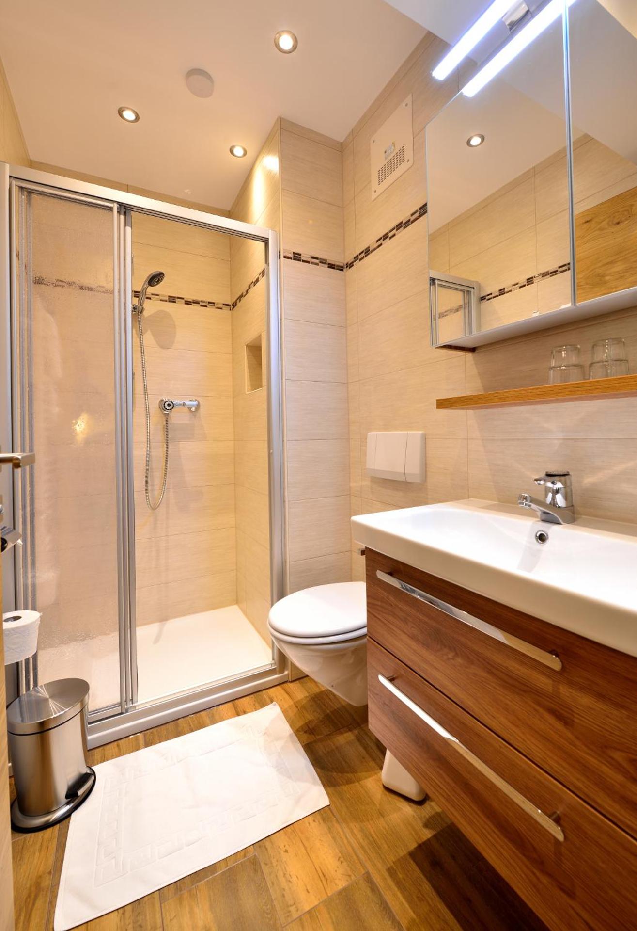 Two-Bedroom Apartment (4 Adults)