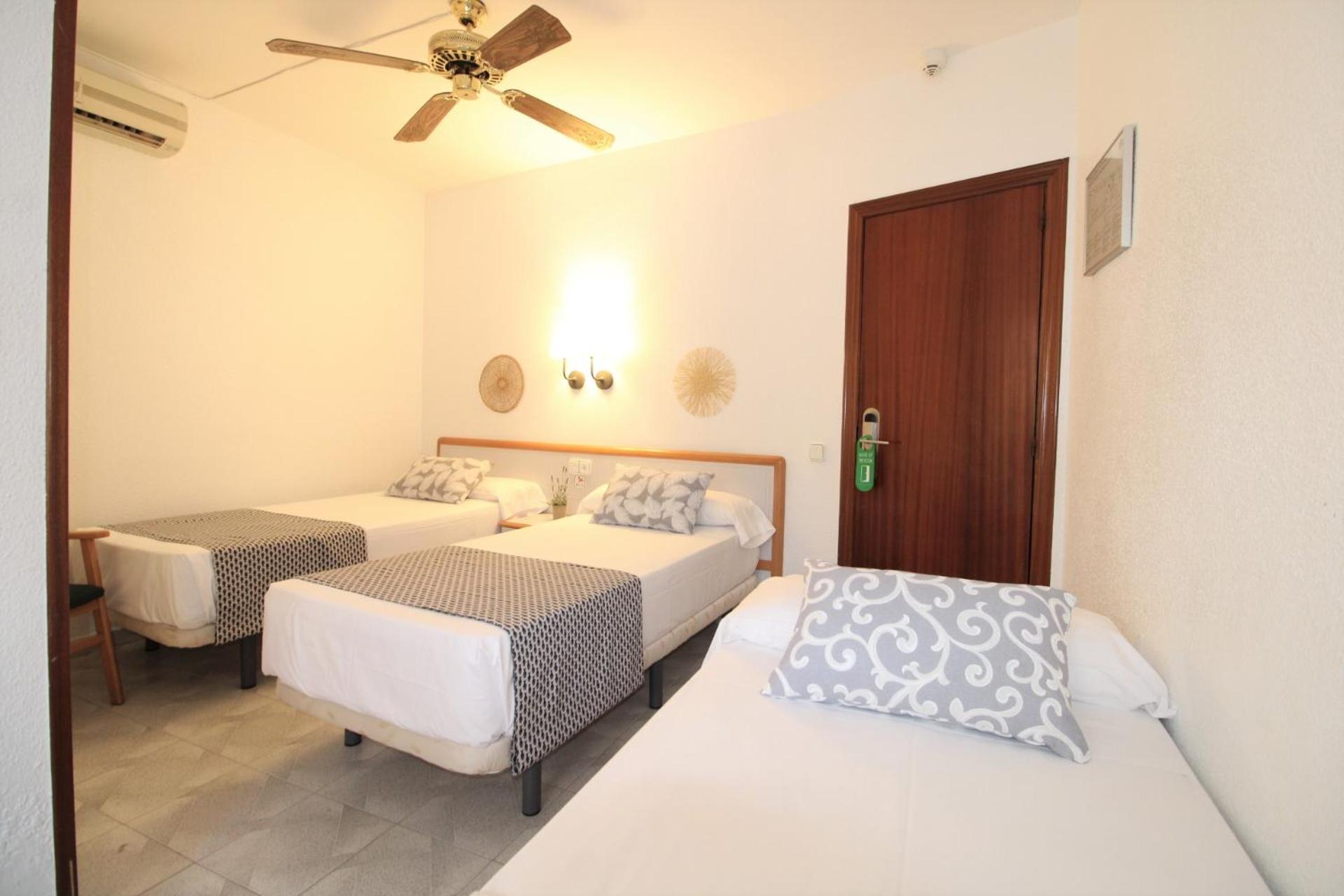 Twin Room with Extra Bed