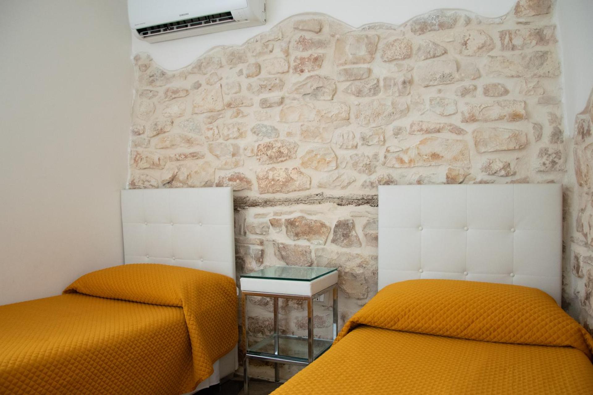 Two-Bedroom Apartment (4 Adults)