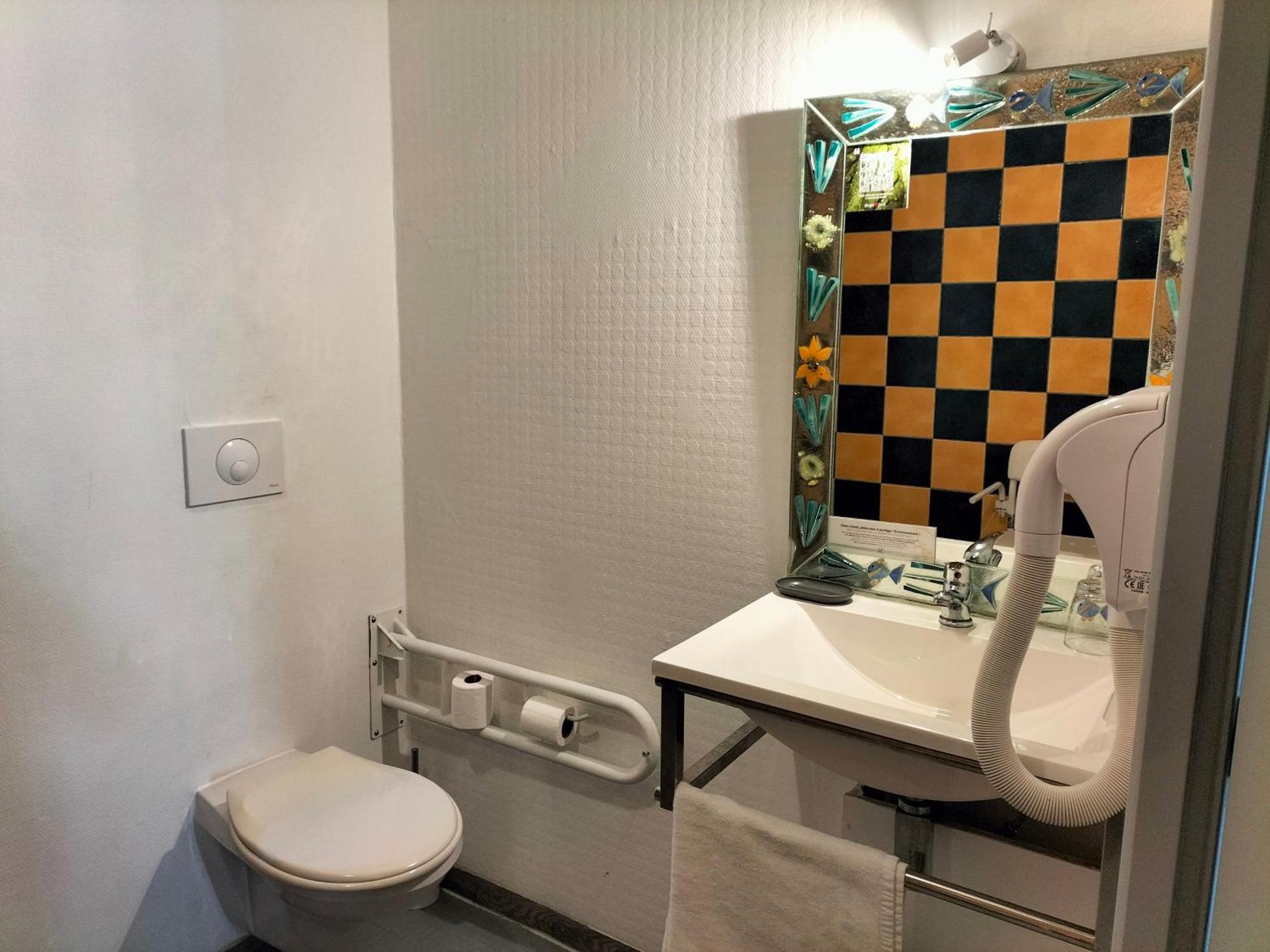 Twin Room - Disability Access