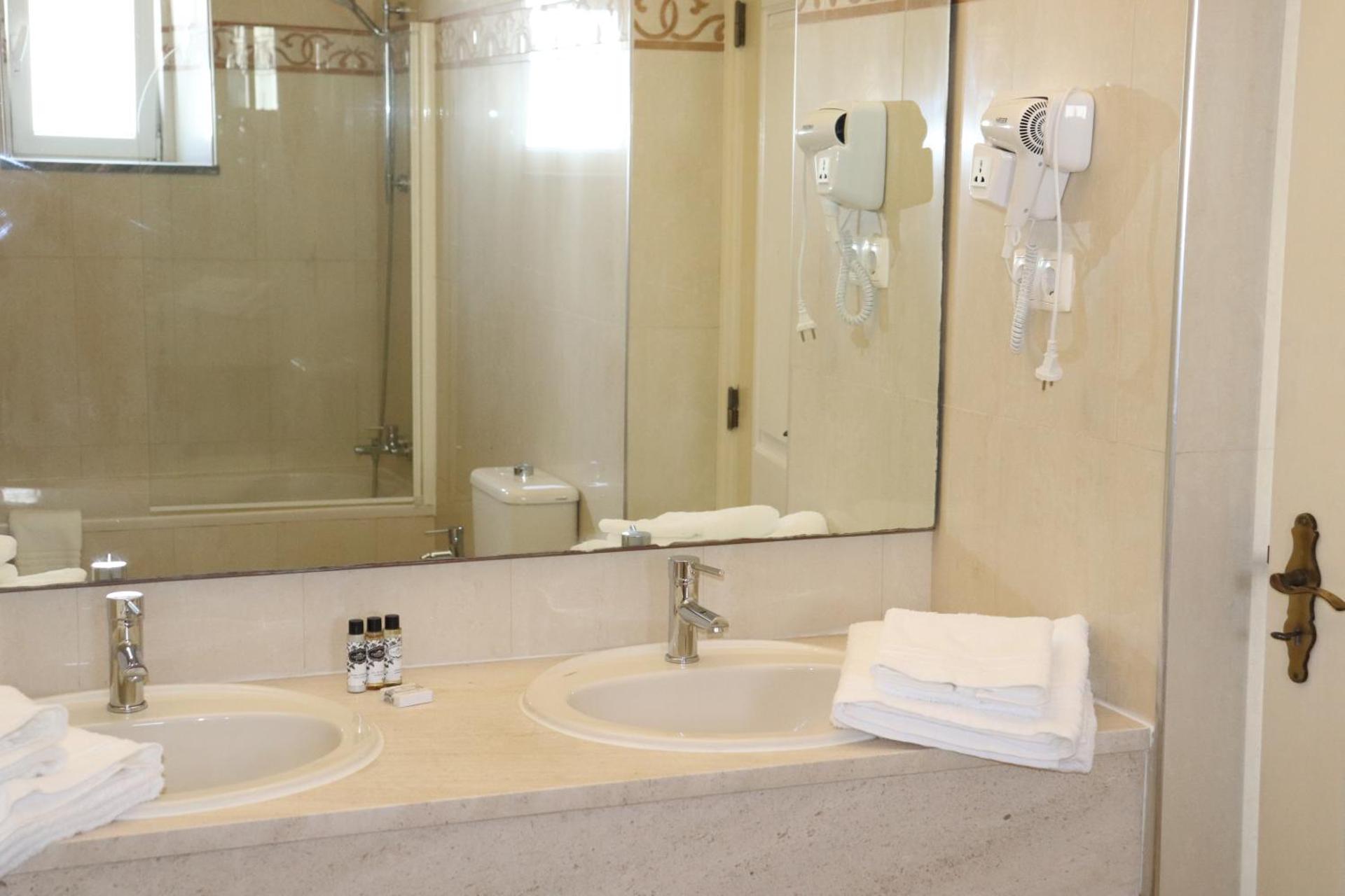 King Room with Pool View