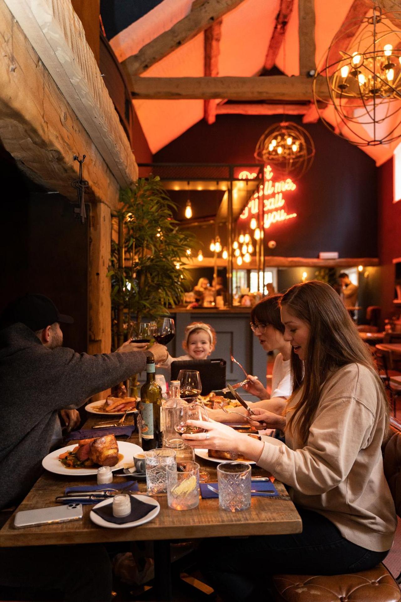 Restaurant/places to eat