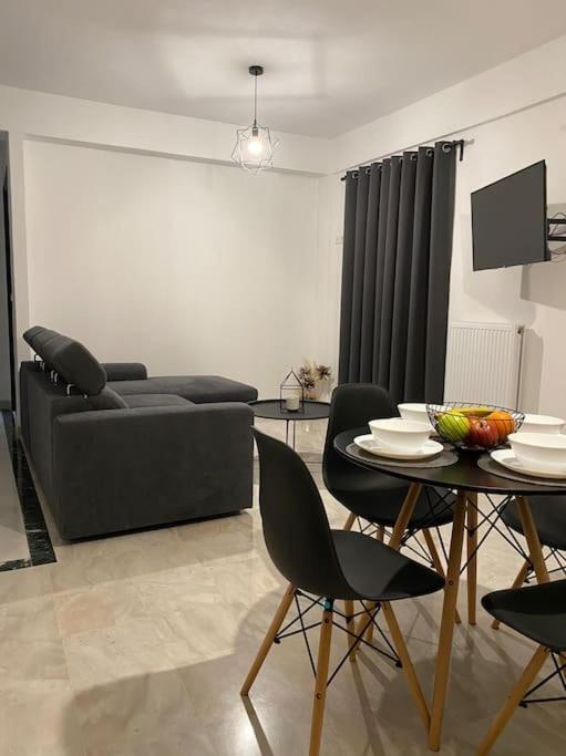 M&F Meteora Apartments #2