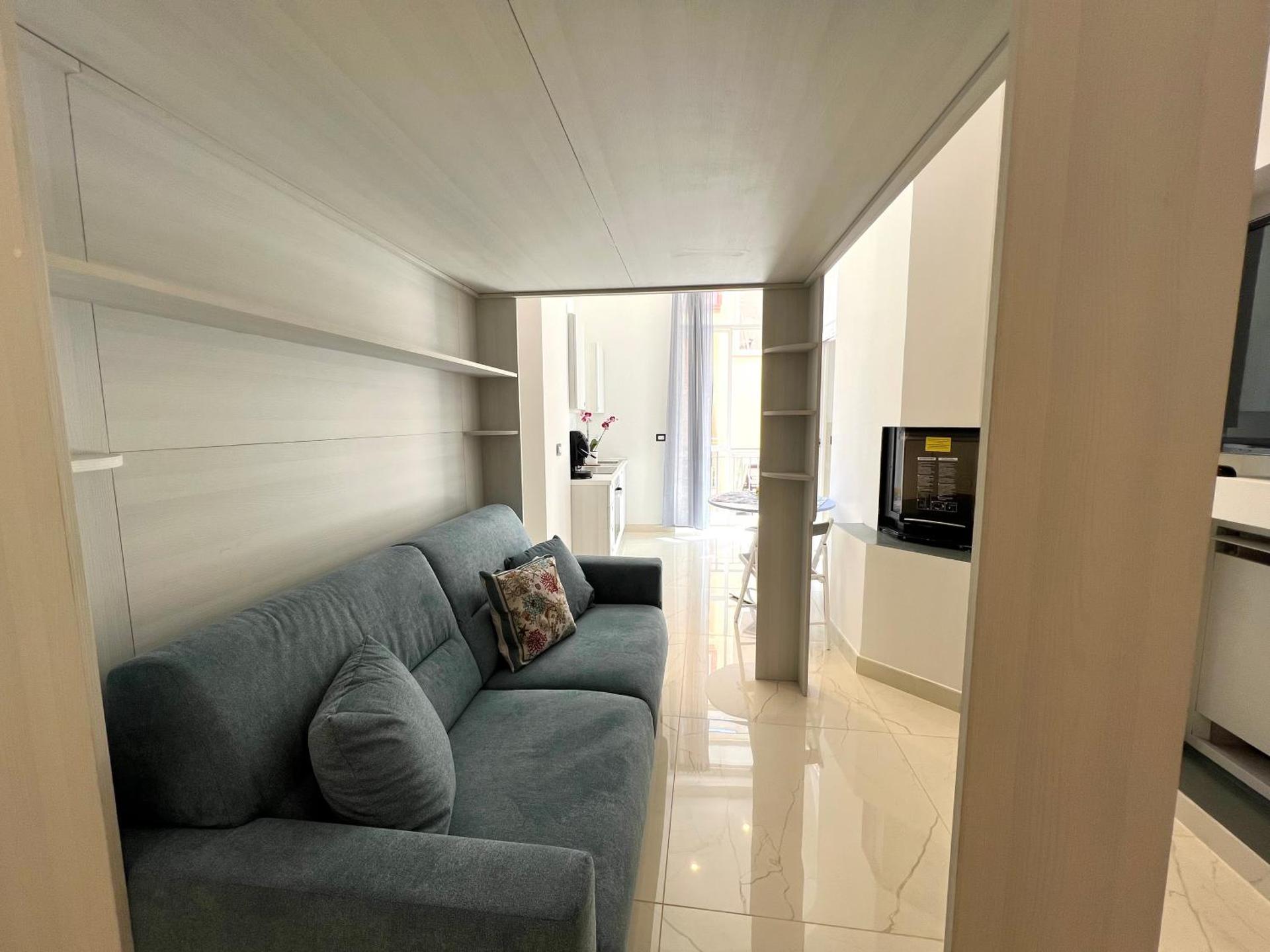 LEI LUXURY APARTMENT