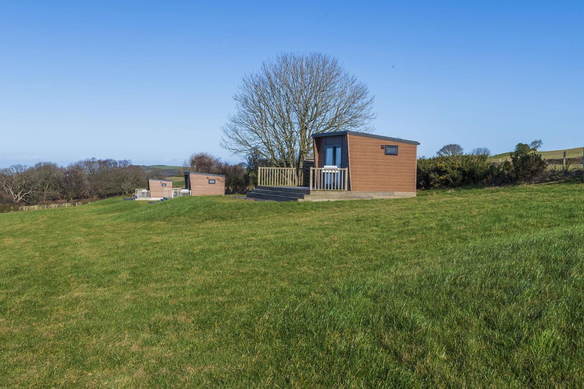 Waenfechan Glamping with Hot Tubs