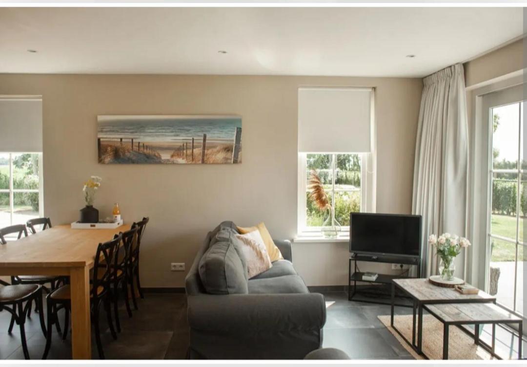 Mooi, vrij gelegen vakantiehuis dichtbij zee en strand!